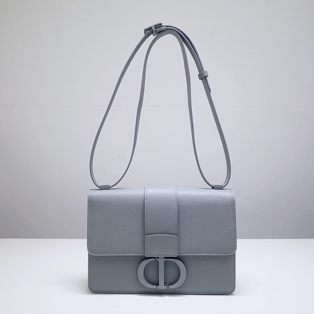 30 Montaigne Bag Grey Grained Calfskin